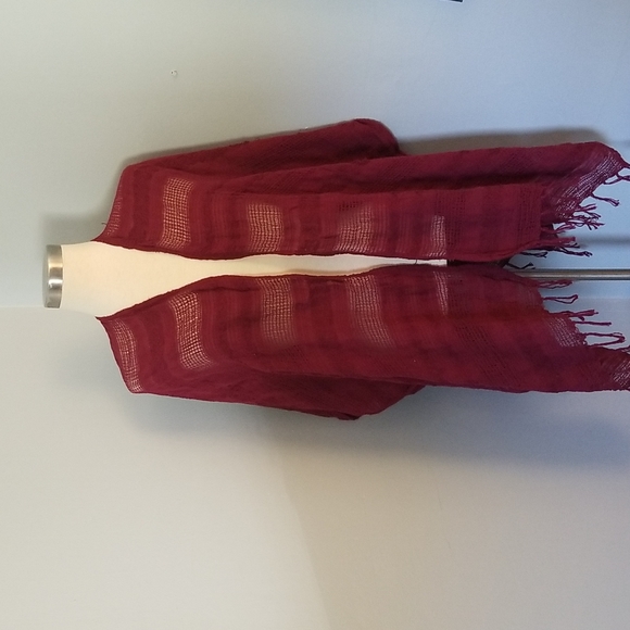Burgundy wrap